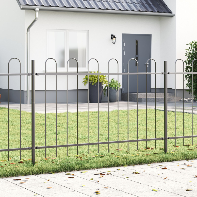 Grauer Gartenzaun mit Rundoberkante 8,5x0,8 m aus Stahl