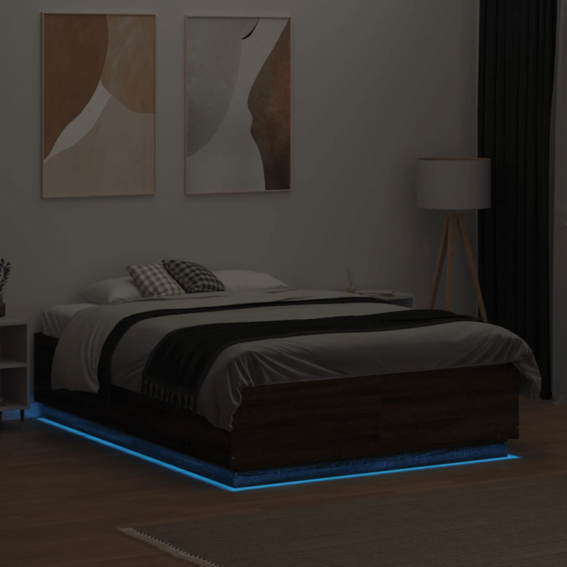 Bettgestell mit LED Braun Eichen-Optik 135x190 cm Holzwerkstoff