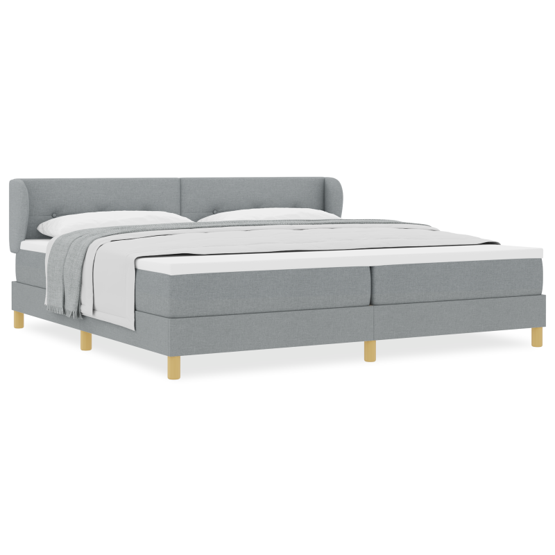 Boxspringbett mit Matratze in Hellgrau 200x200 cm aus Stoff