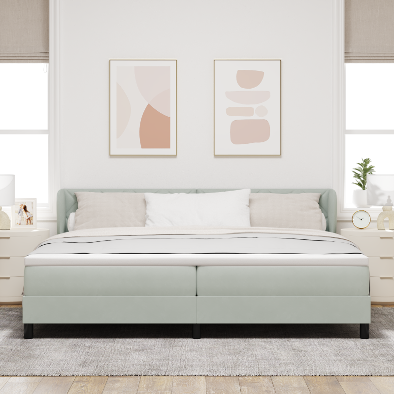 Boxspringbett mit Matratze in Hellgrau, 200x200 cm, aus Samt