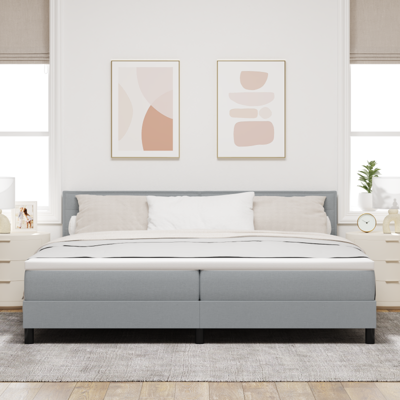 Boxspringbett mit Matratze & LED Hellgrau 200x200 cm Stoff