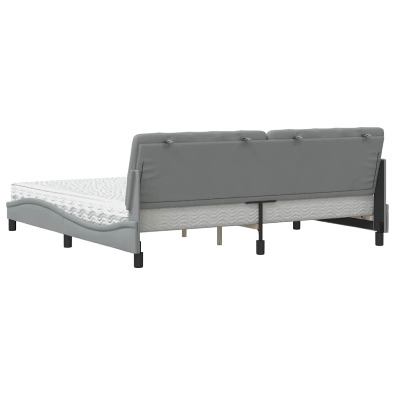 Bett mit Matratze Hellgrau 200x200 cm Stoff