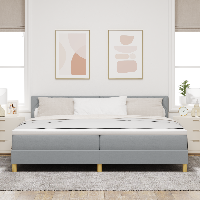 Boxspringbett mit Matratze & LED Hellgrau 200x200 cm Stoff