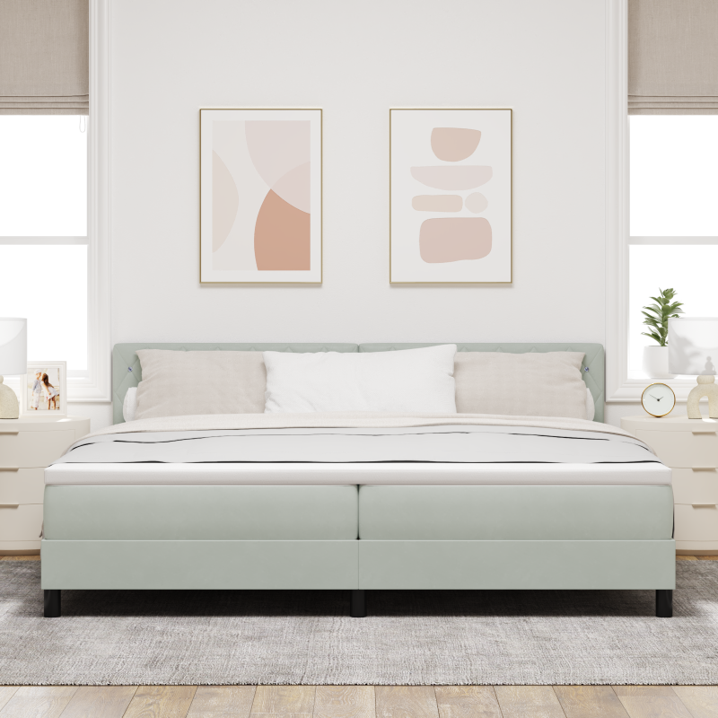 Boxspringbett mit Matratze & LED Licht Hellgrau 200x200 cm Velvet