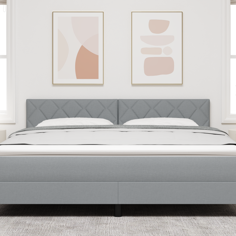 Boxspringbett mit Matratze & LED Licht Hellgrau 180x200 cm Samt