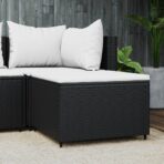 Gartenhocker mit Kissen
