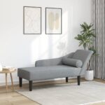 Chaiselongue mit Kissen